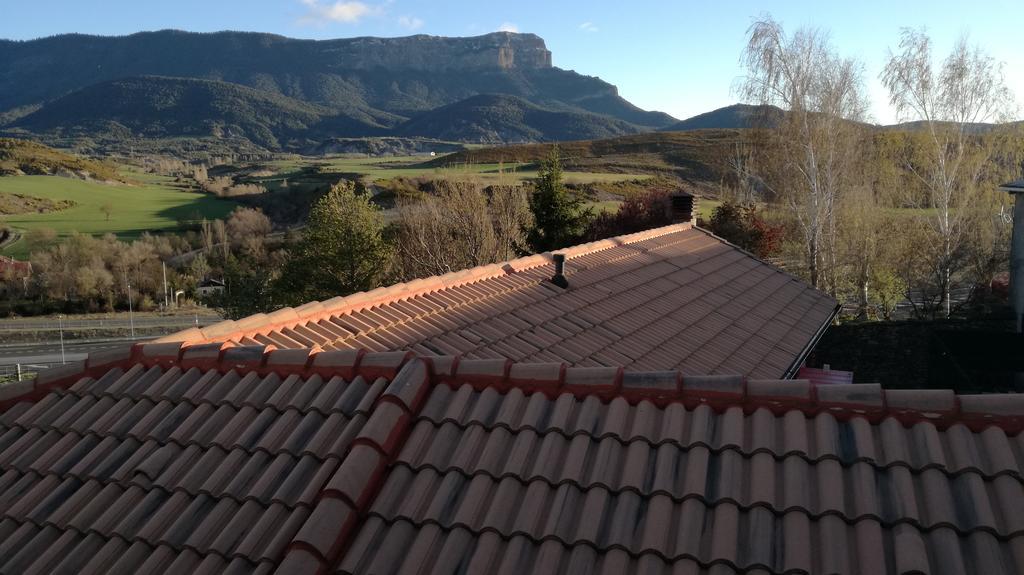 Villa O Zierzo Jaca Exterior foto